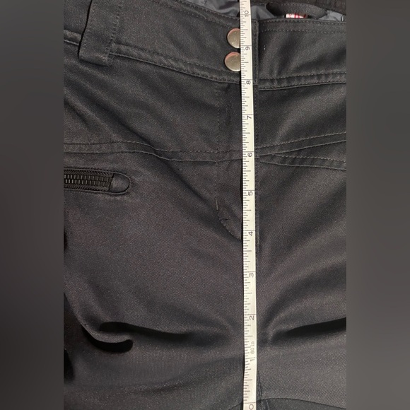 Obermeyer Women's Snow Ski/Board Pants, Black, 10 Short - Picture 10 of 13